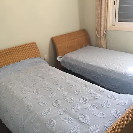 Sea Front 2 Bed House Semesterbostad